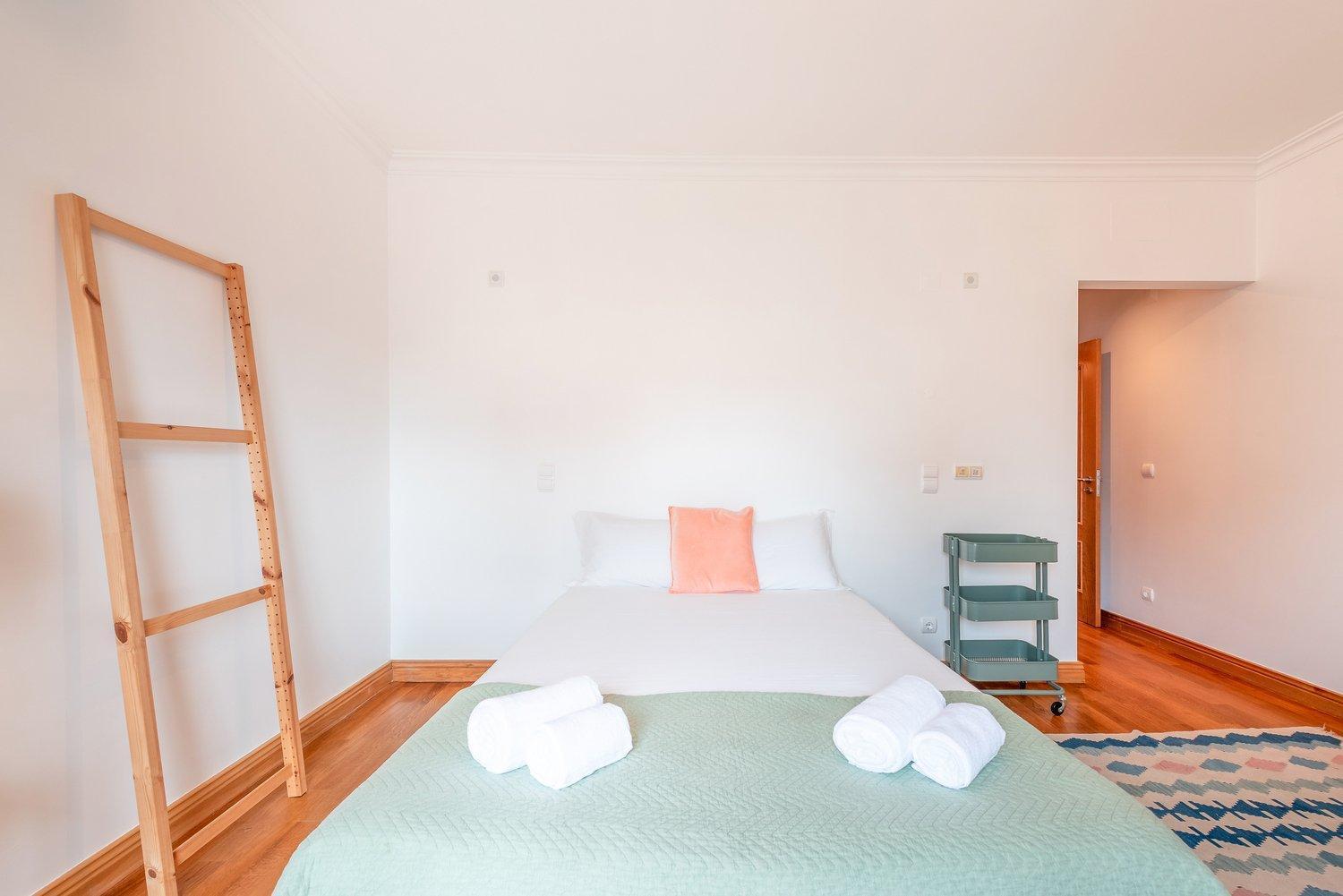 Guestready - Laranjeiras Family Home Лиссабон Экстерьер фото
