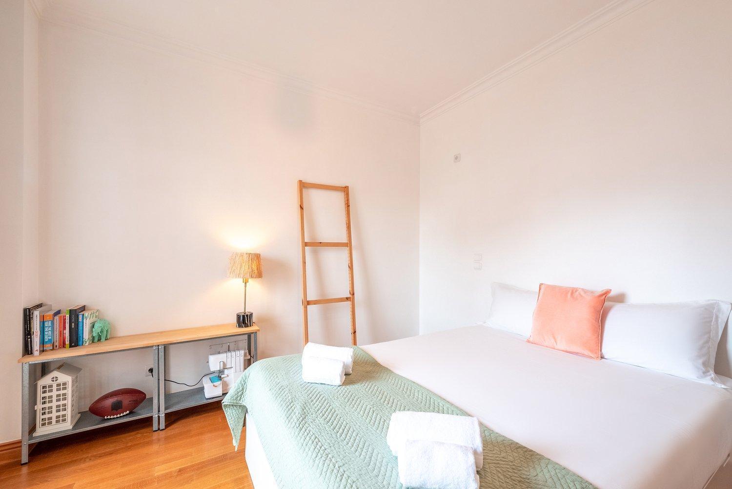 Guestready - Laranjeiras Family Home Лиссабон Экстерьер фото